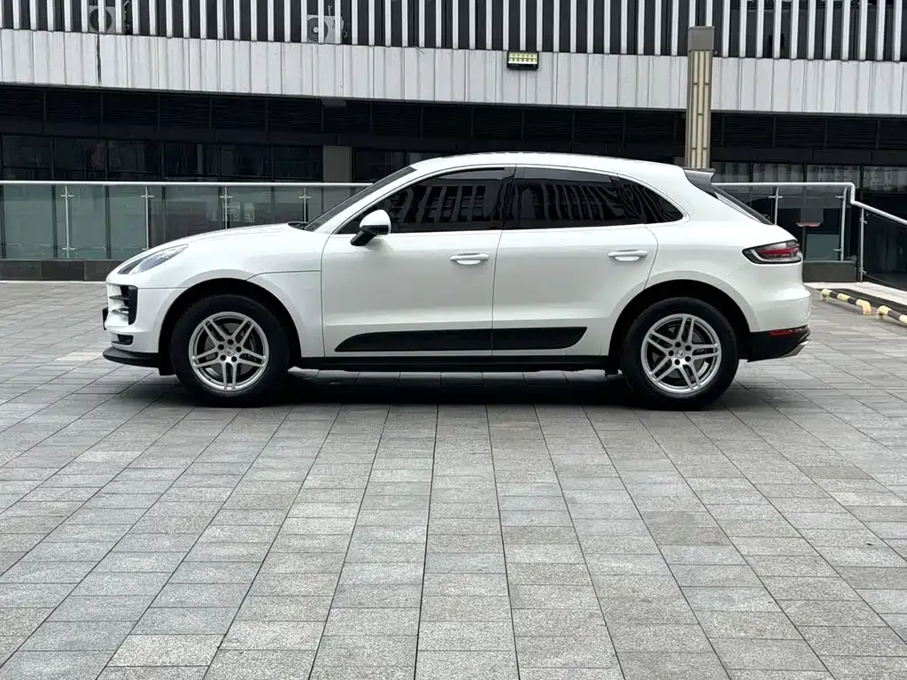 Porsche Macan — фото 4