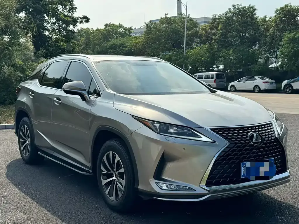 Lexus RX — фото 6