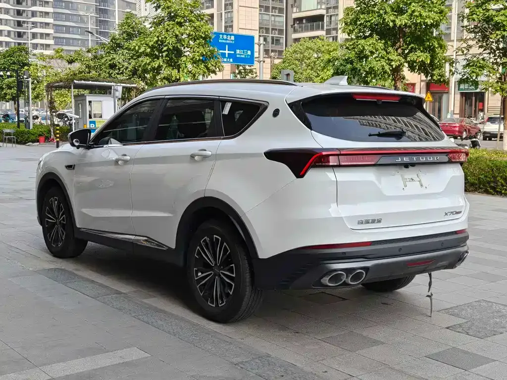 Jetour X70 PLUS — фото 10