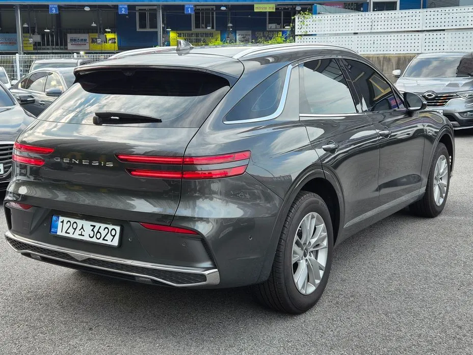 Genesis GV70 — фото 10