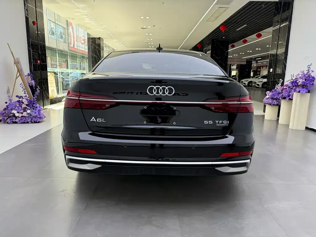 Audi A6L — фото 10