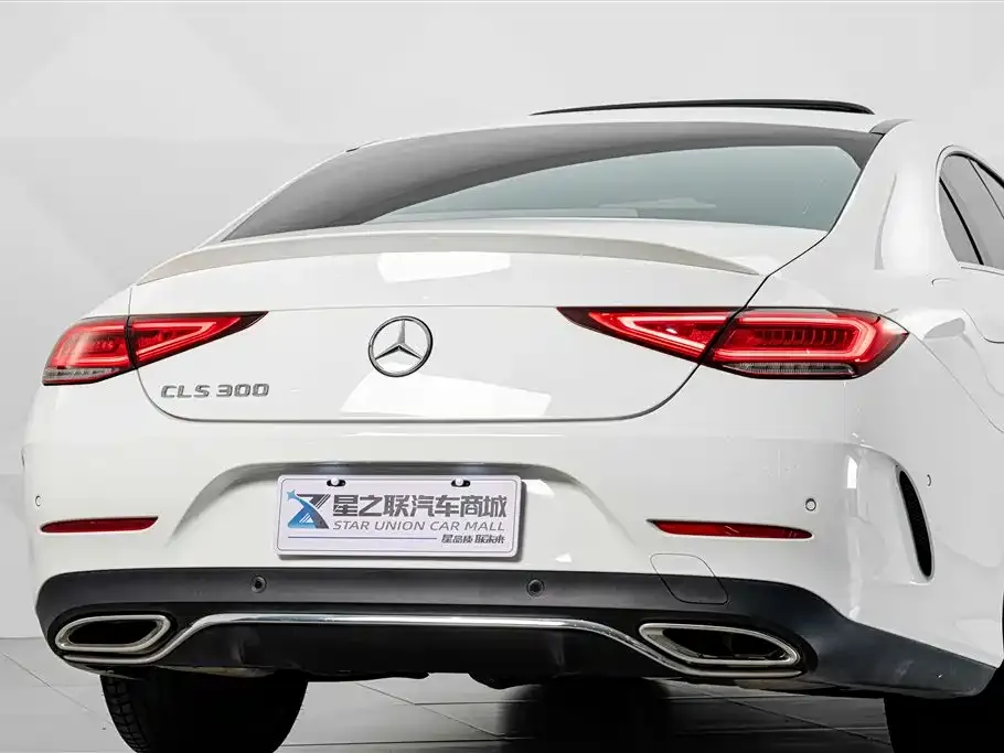 Mercedes-Benz CLS — фото 6