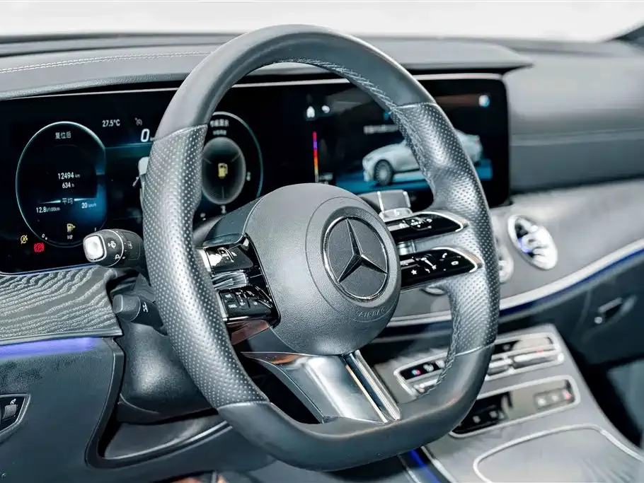 Mercedes-Benz CLS — фото 9