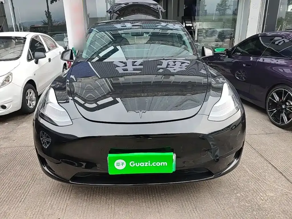 Tesla Model Y — фото 5