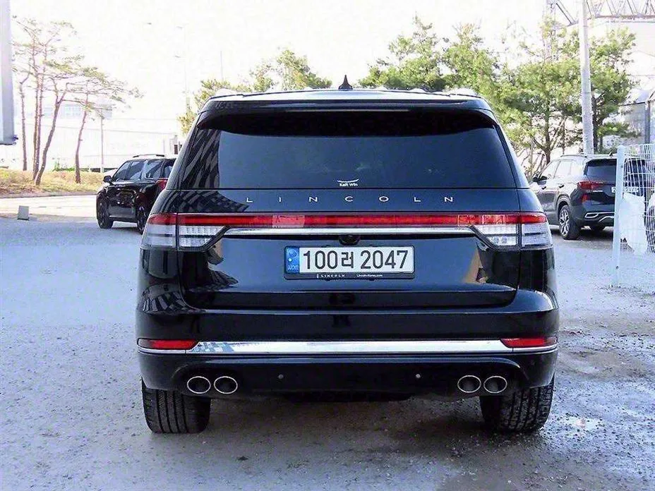 Lincoln Aviator — фото 4