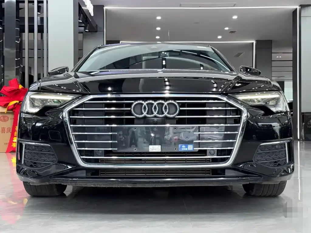 Audi A6L — фото 6