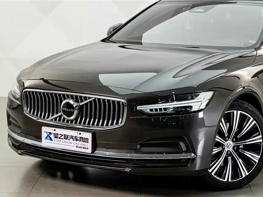 Volvo S90 — фото 8