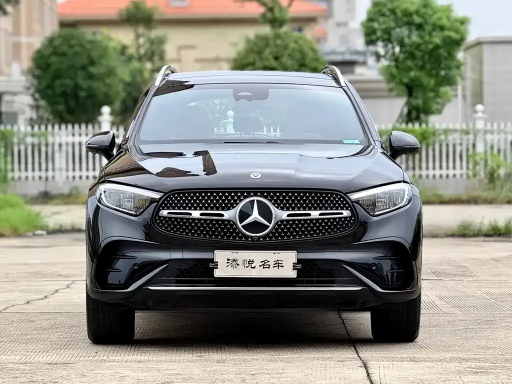 Mercedes-Benz GLC — фото 1