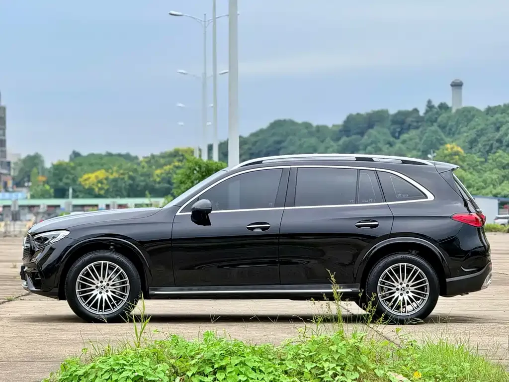 Mercedes-Benz GLC — фото 6