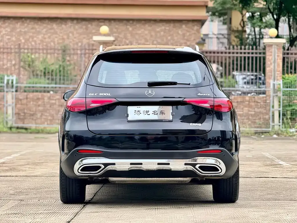Mercedes-Benz GLC — фото 3