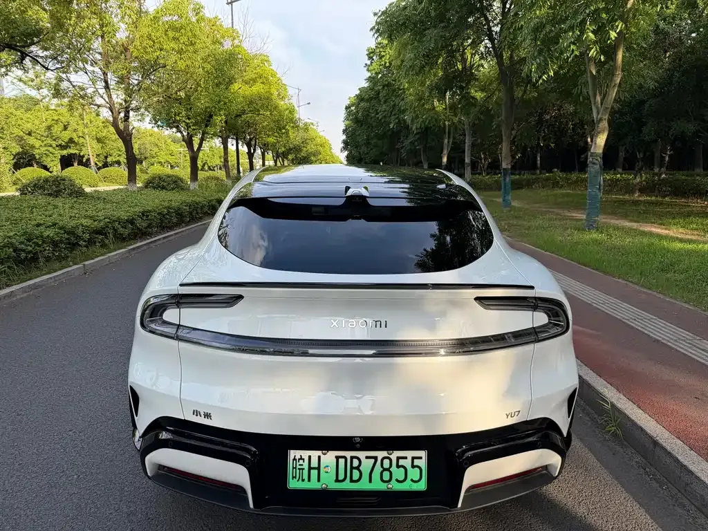 Xiaomi YU7 — фото 9
