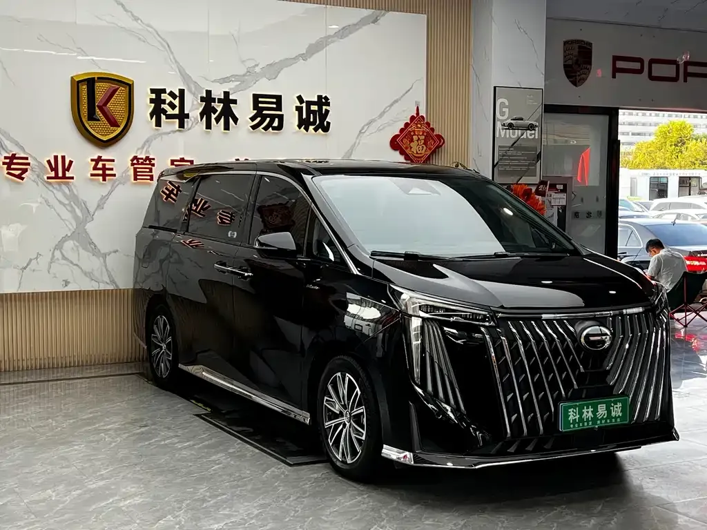 GAC Motor Trumpchi M8 — фото 3