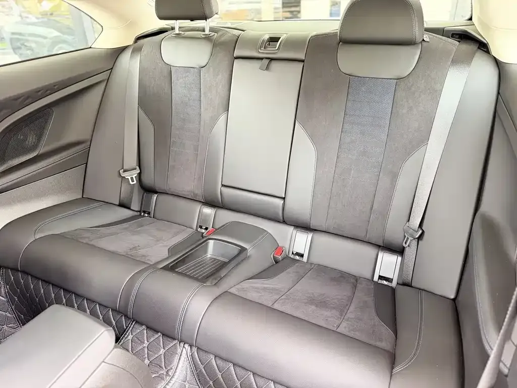 BMW 2 Series (Import) — фото 3