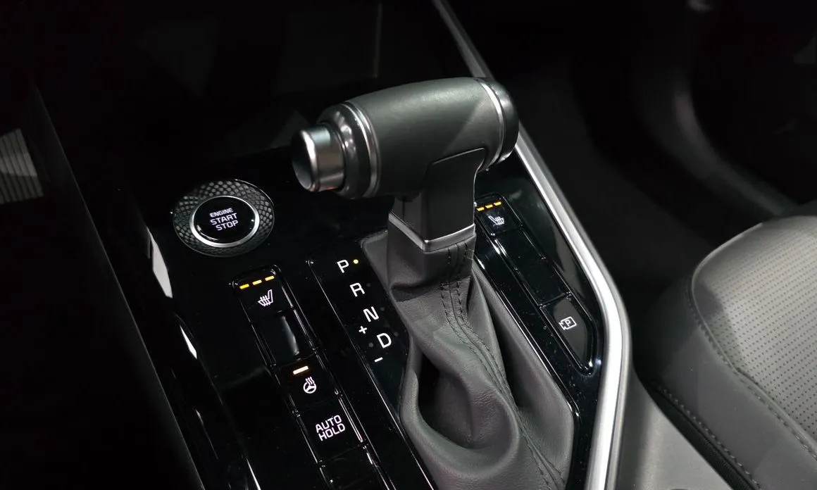 Kia Niro — фото 10