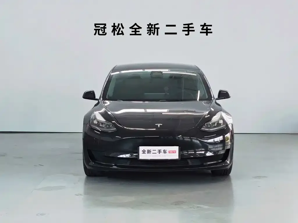 Tesla Model 3 — фото 7