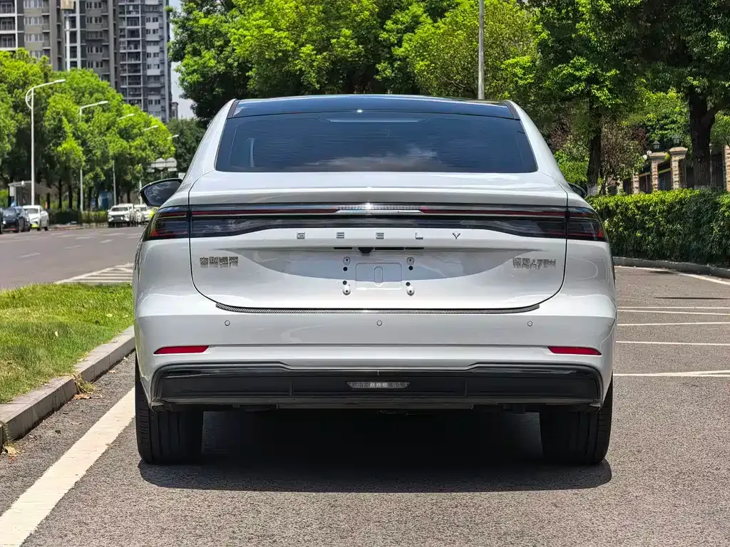 Geely Galaxy A7 EM — фото 9