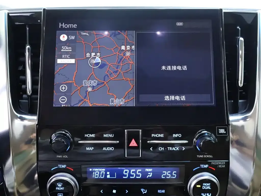 Toyota Alphard — фото 3