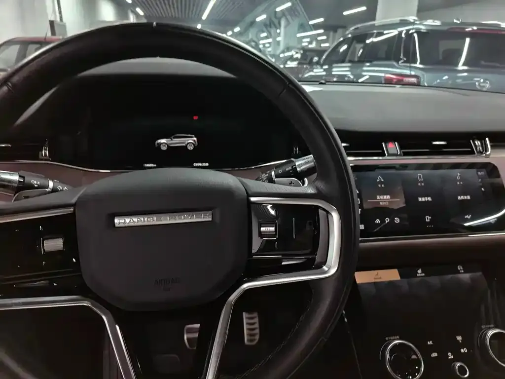 Land Rover Evoque — фото 6