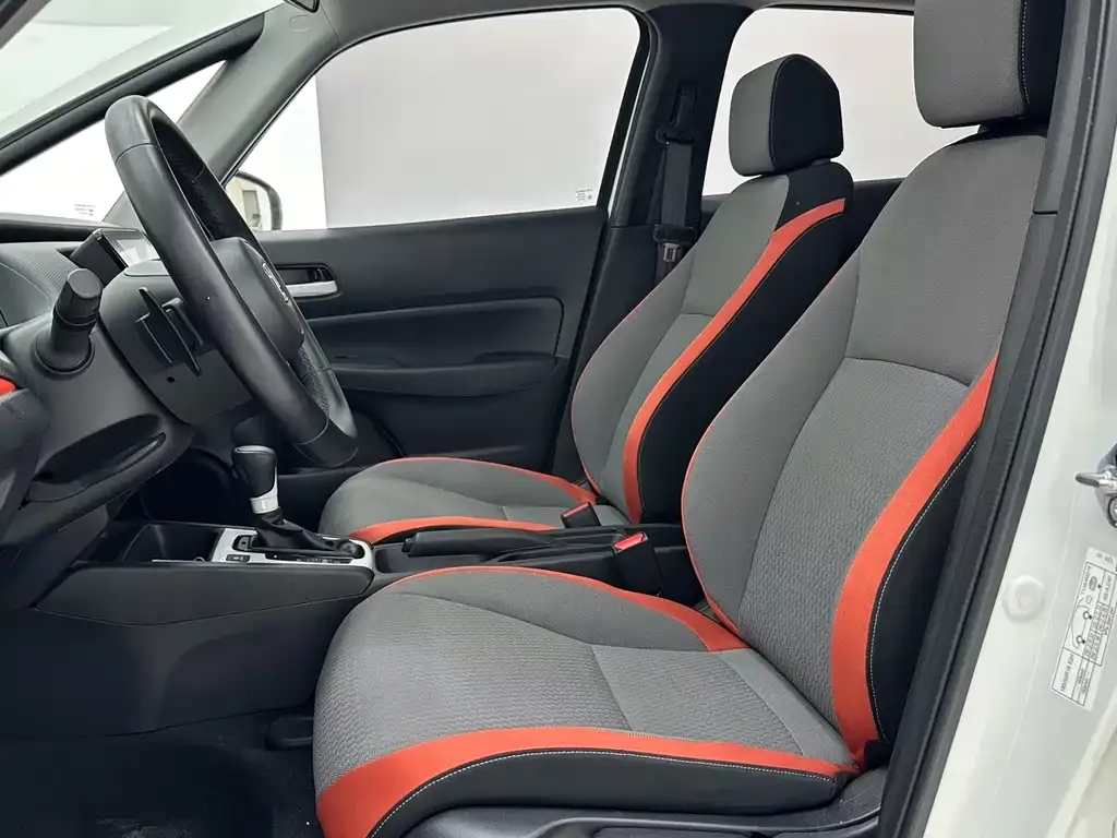 Honda Fit — фото 7