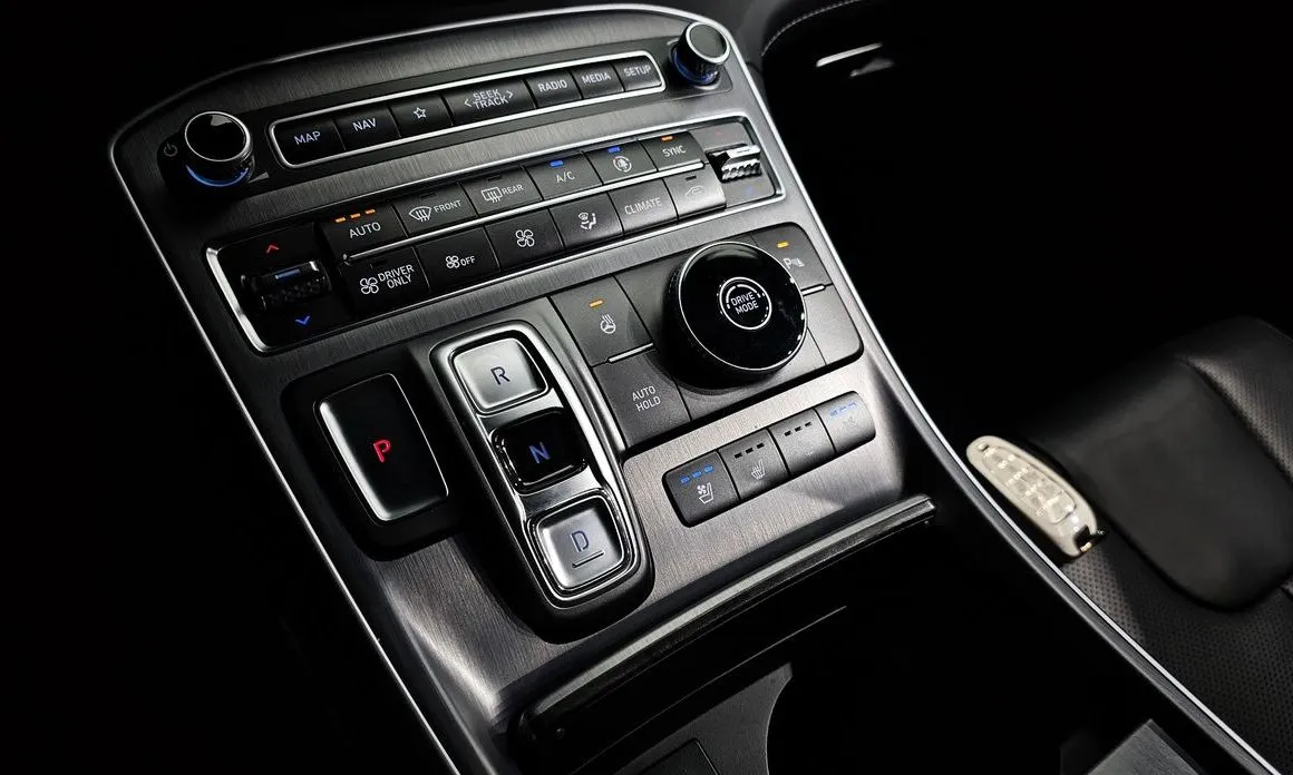 Hyundai Santafe — фото 5