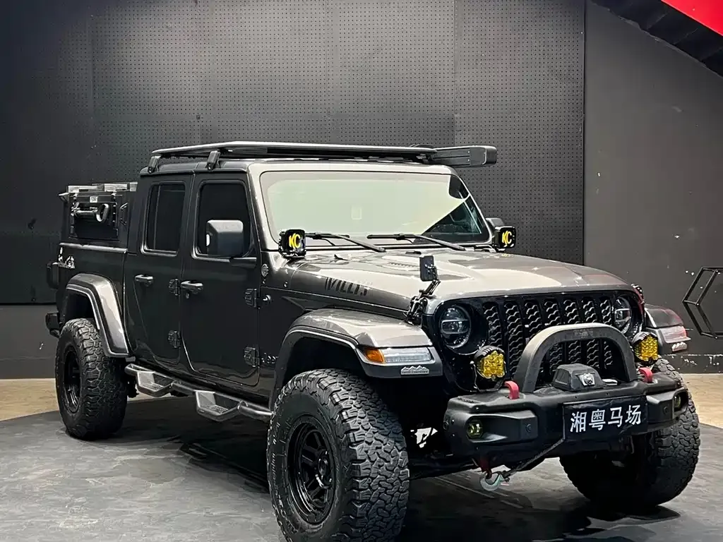 Jeep Gladiator — фото 3