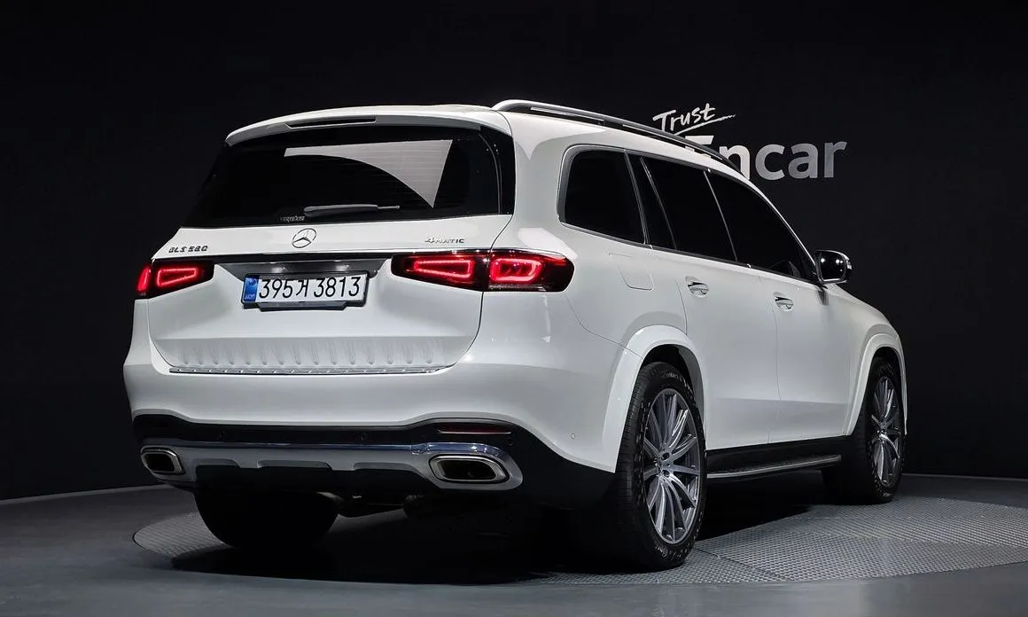 Mercedes-Benz GLS-Class — фото 8
