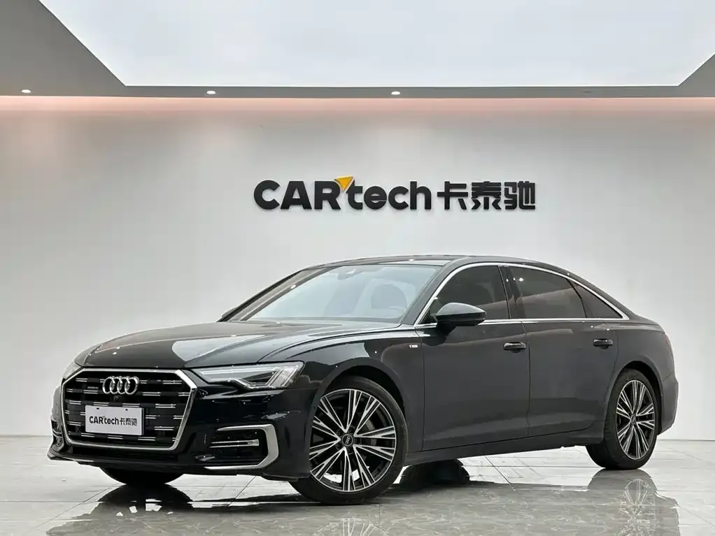 Audi A6L — фото 1