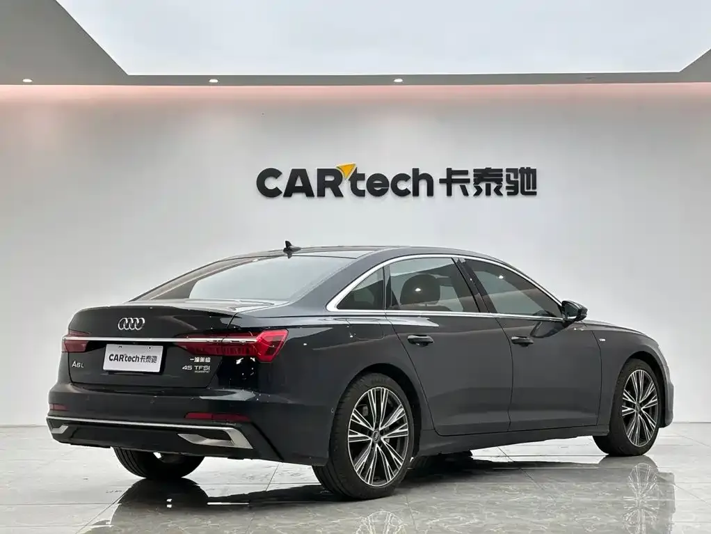 Audi A6L — фото 5