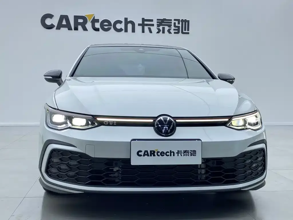 Volkswagen Golf GTI — фото 5