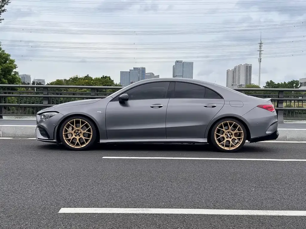 Mercedes-Benz CLA AMG — фото 6