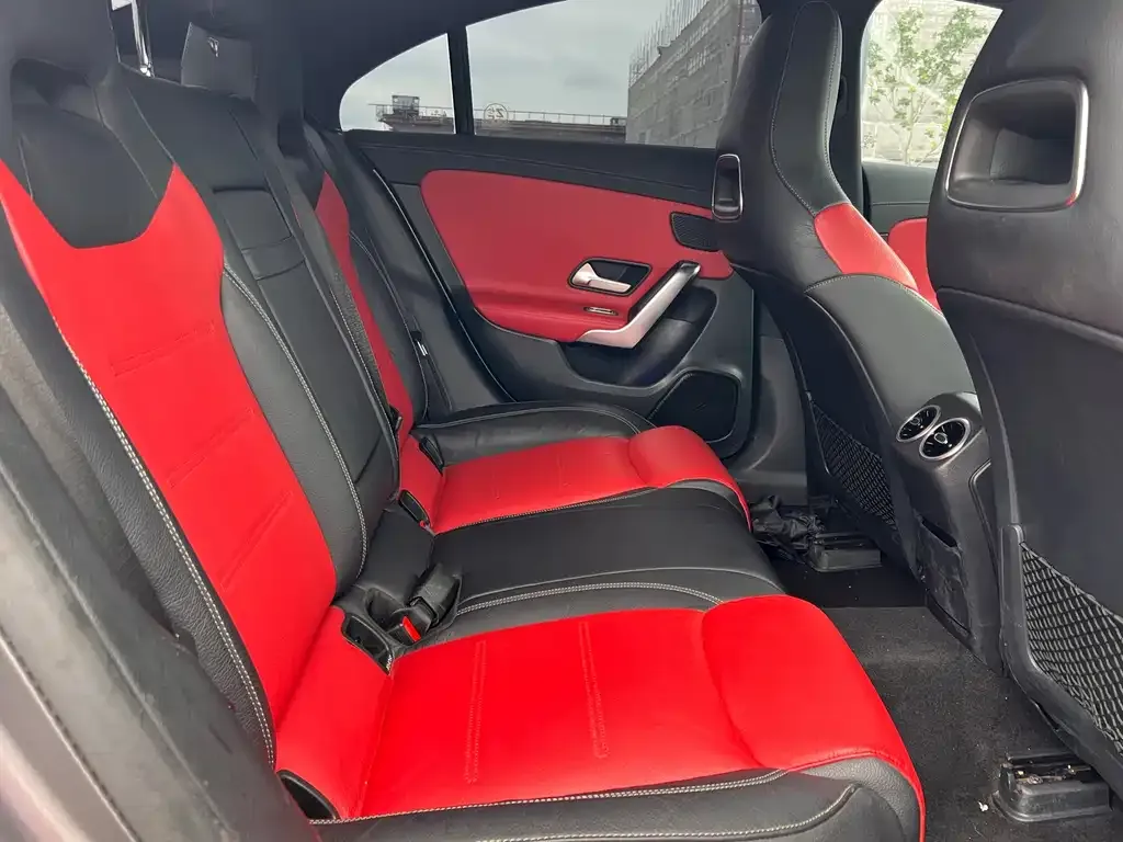 Mercedes-Benz CLA AMG — фото 4