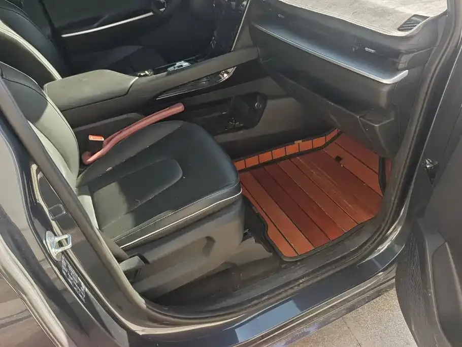 Hyundai Custo — фото 3