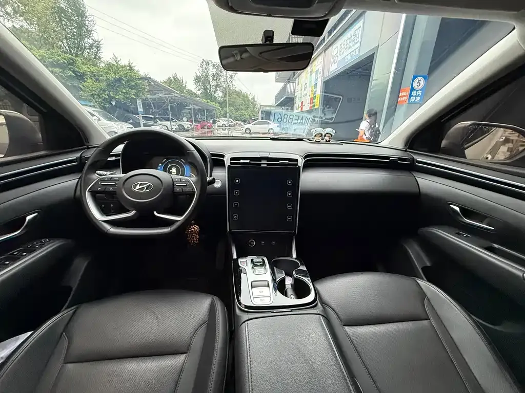 Hyundai Tucson — фото 2