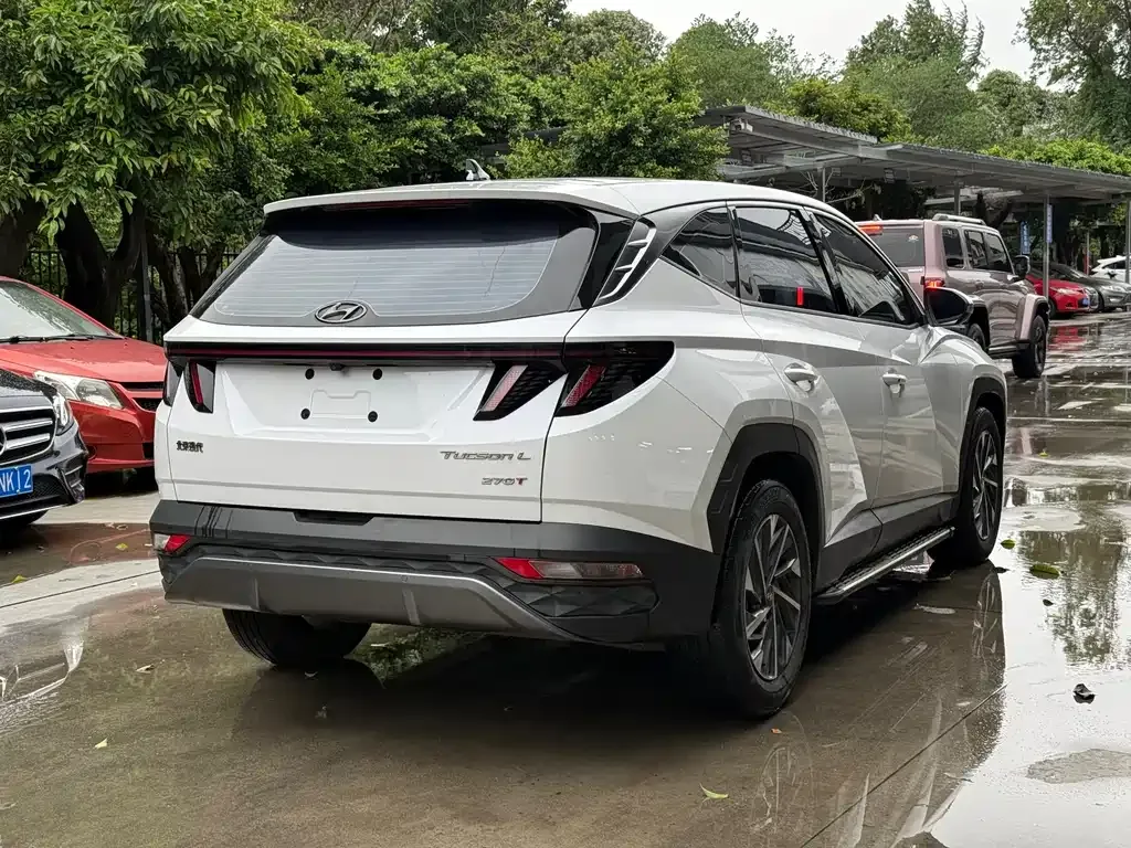 Hyundai Tucson — фото 9