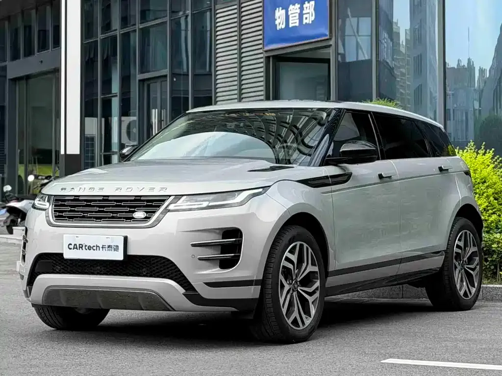 Land Rover Evoque — фото 1