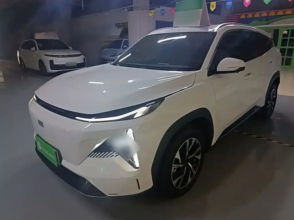 Geely Galaxy L7 — фото 1