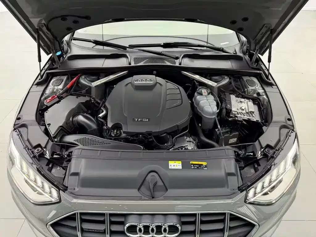 Audi A4 (Import) — фото 6