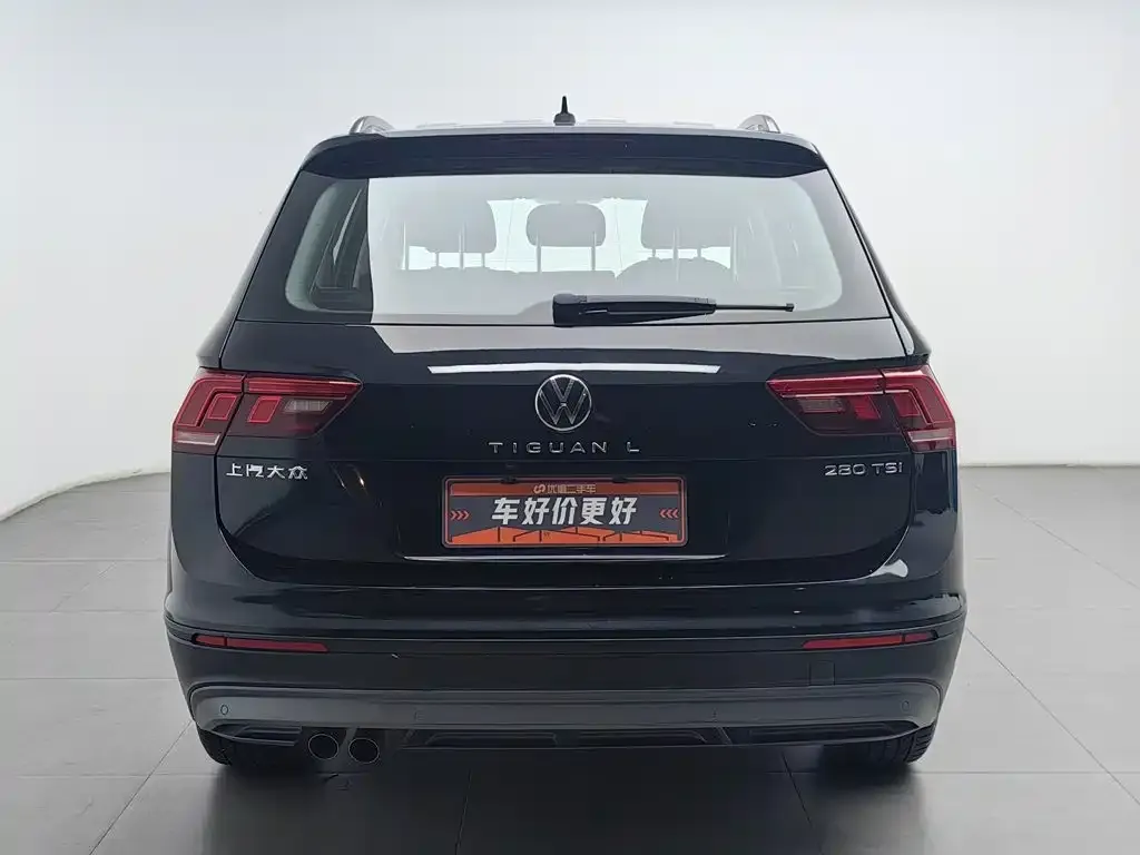 Volkswagen Tiguan L — фото 10