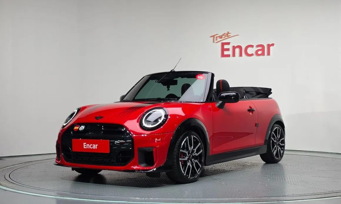 Mini Cooper Convertible — фото 1