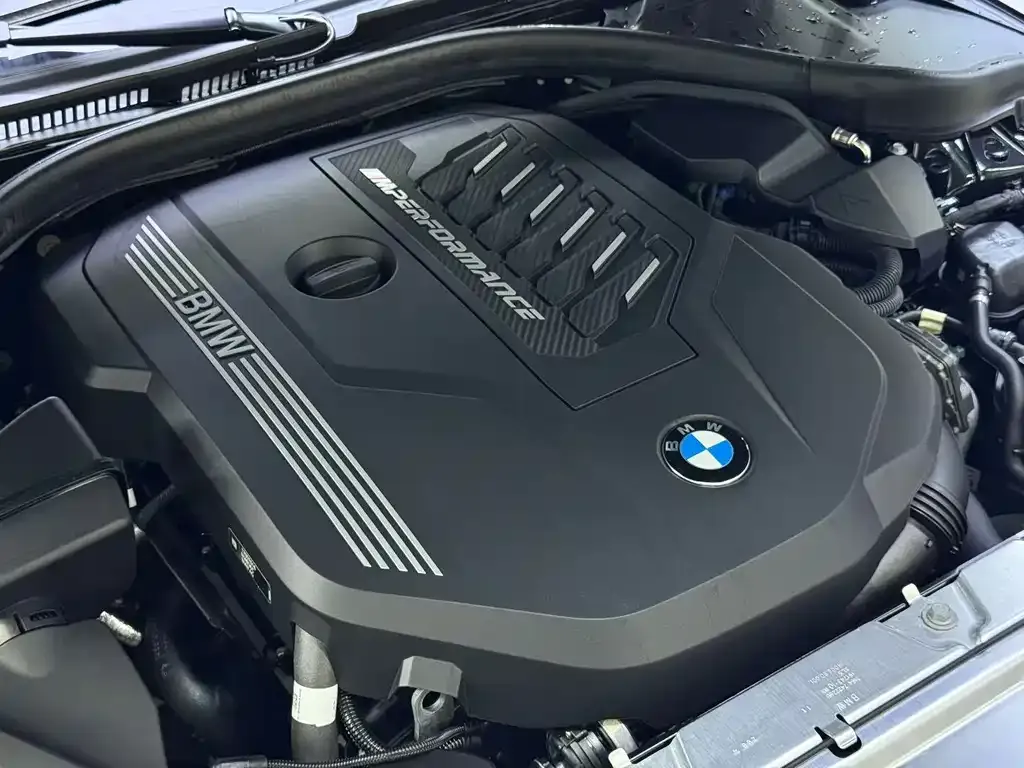 BMW M240i — фото 9