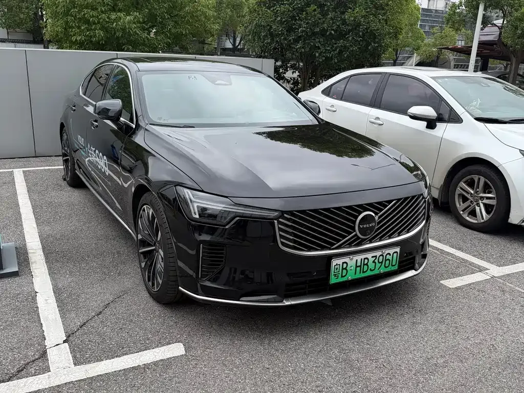 Volvo S90 PHEV — фото 4
