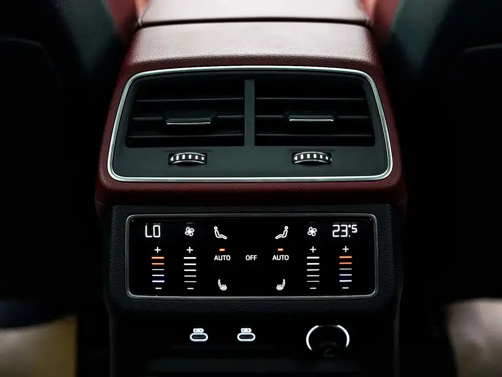 Audi A7L — фото 4