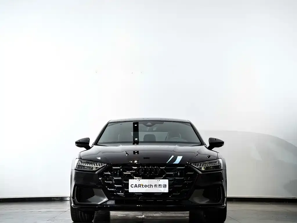 Audi A7L — фото 2