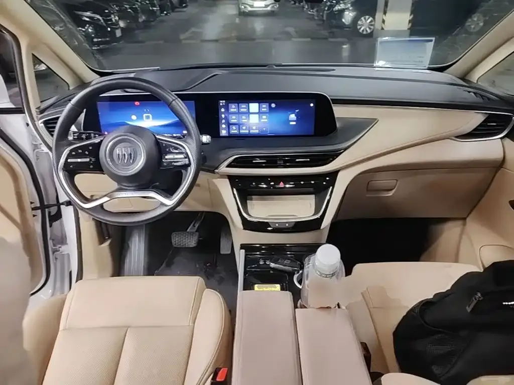 Buick GL8 Hybrid — фото 5