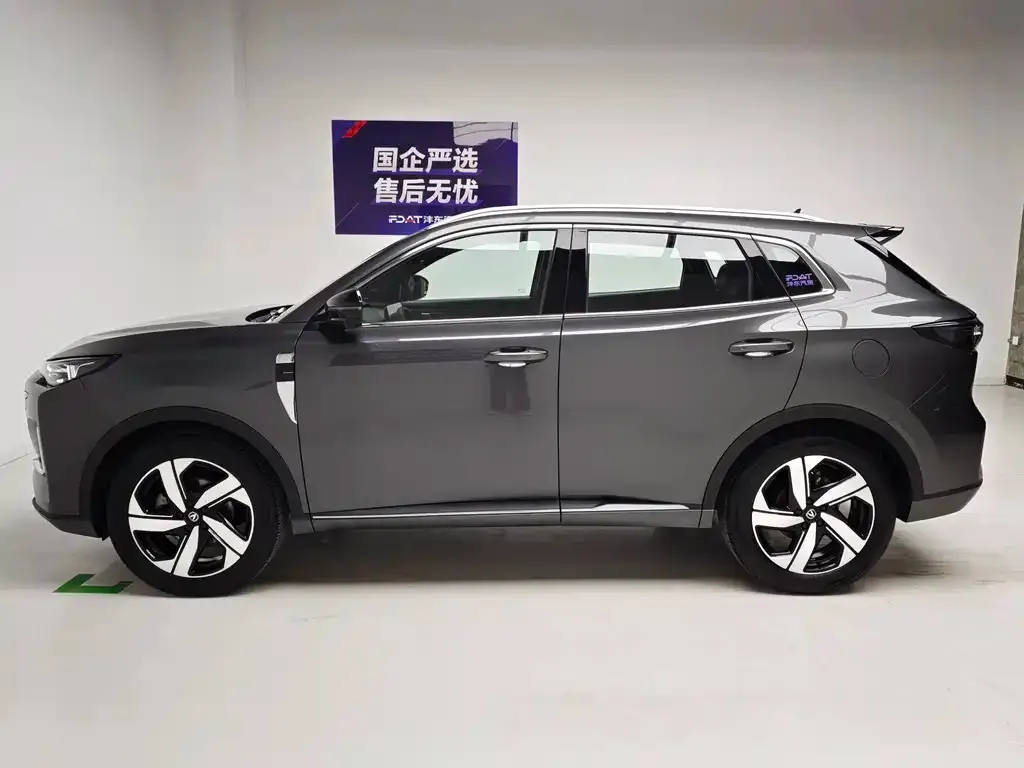Changan CS55PLUS — фото 3