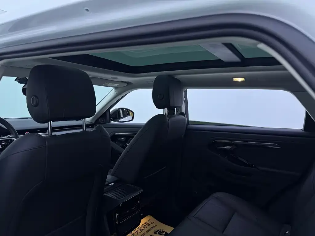 Land Rover Evoque — фото 7