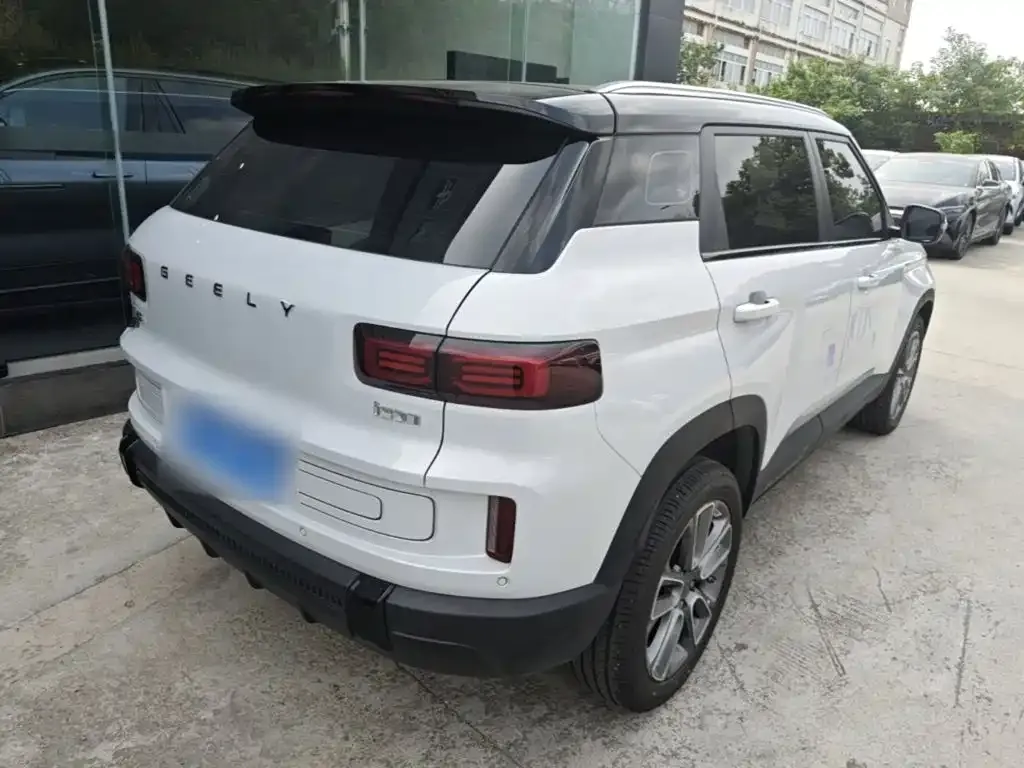 Geely Icon — фото 3