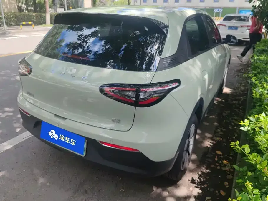 Geely Starburst — фото 6