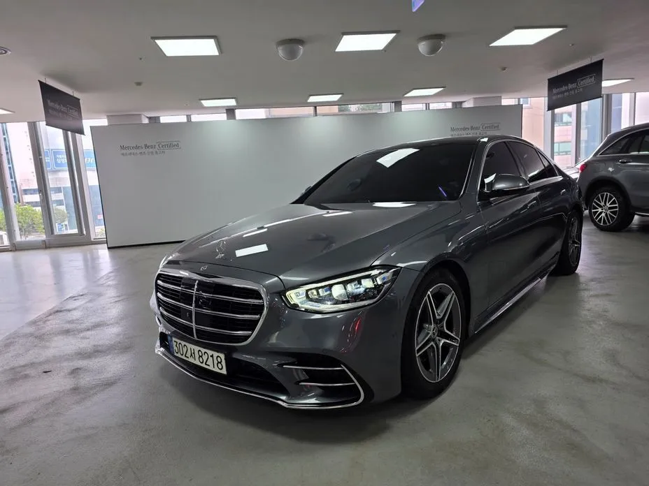 Mercedes-Benz S-Class — фото 1