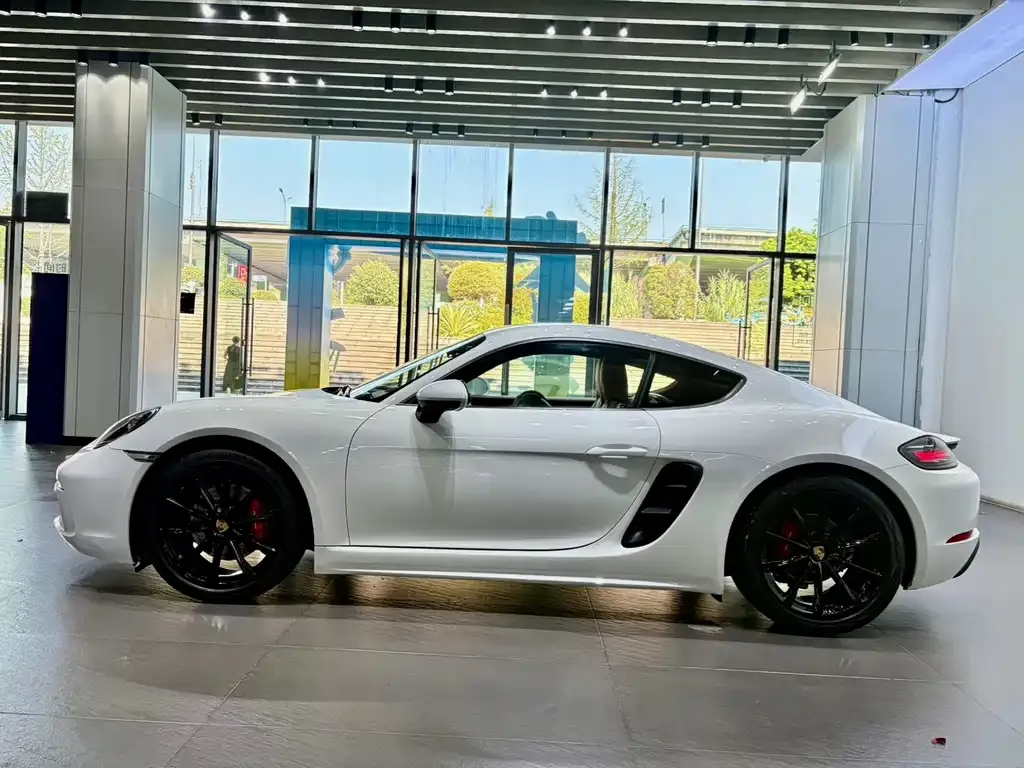 Porsche 718 — фото 6